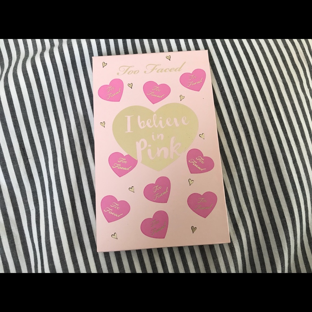 Too Faced I Believe In Pink Palette
